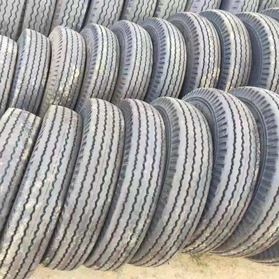 ট্রাক বাসের টায়ার