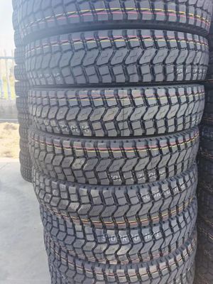 1200R20 হেভি ডুয়িং ট্রাক টায়ার